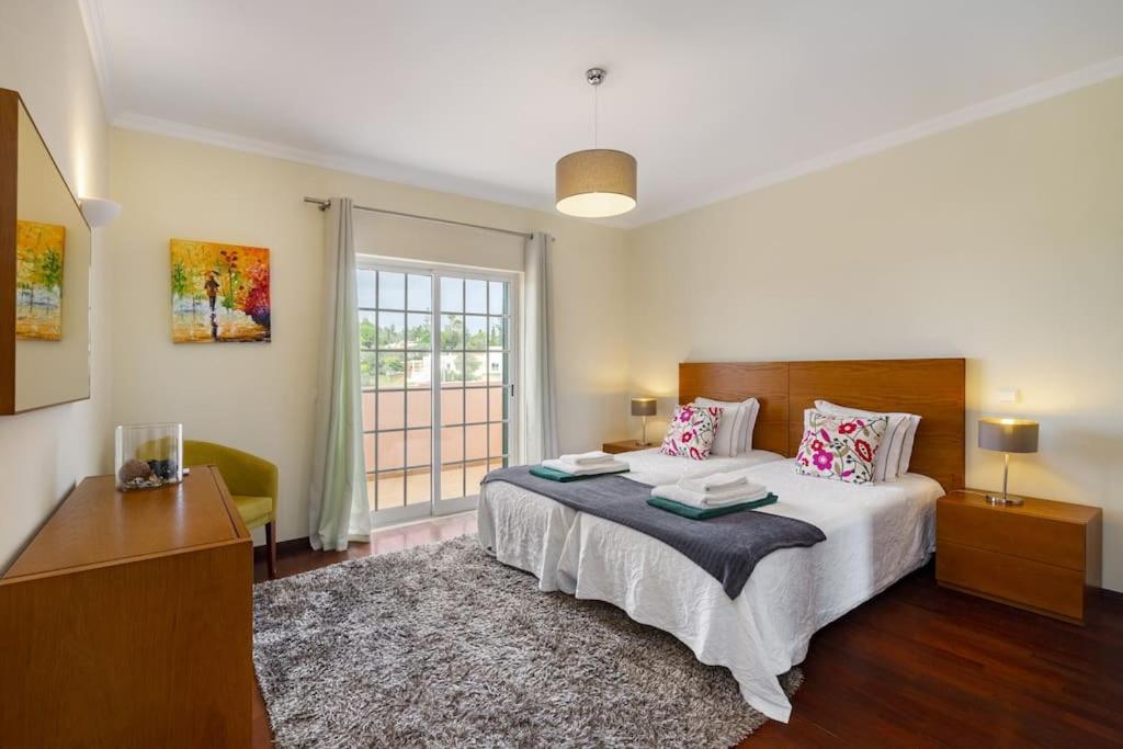 Villa Arade Riverside - Jacuzzi And Heated Pool By Side *